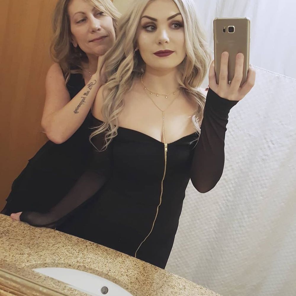 Meet your Posher, Valerie